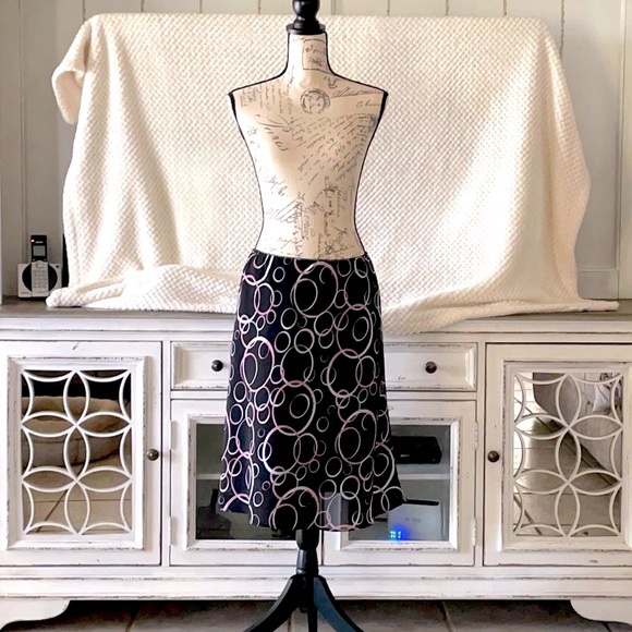 Pink bubble skirt - Picture 2 of 8